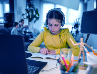 The Evolution of Learning: Navigating the Online Remote Learning Landscape
